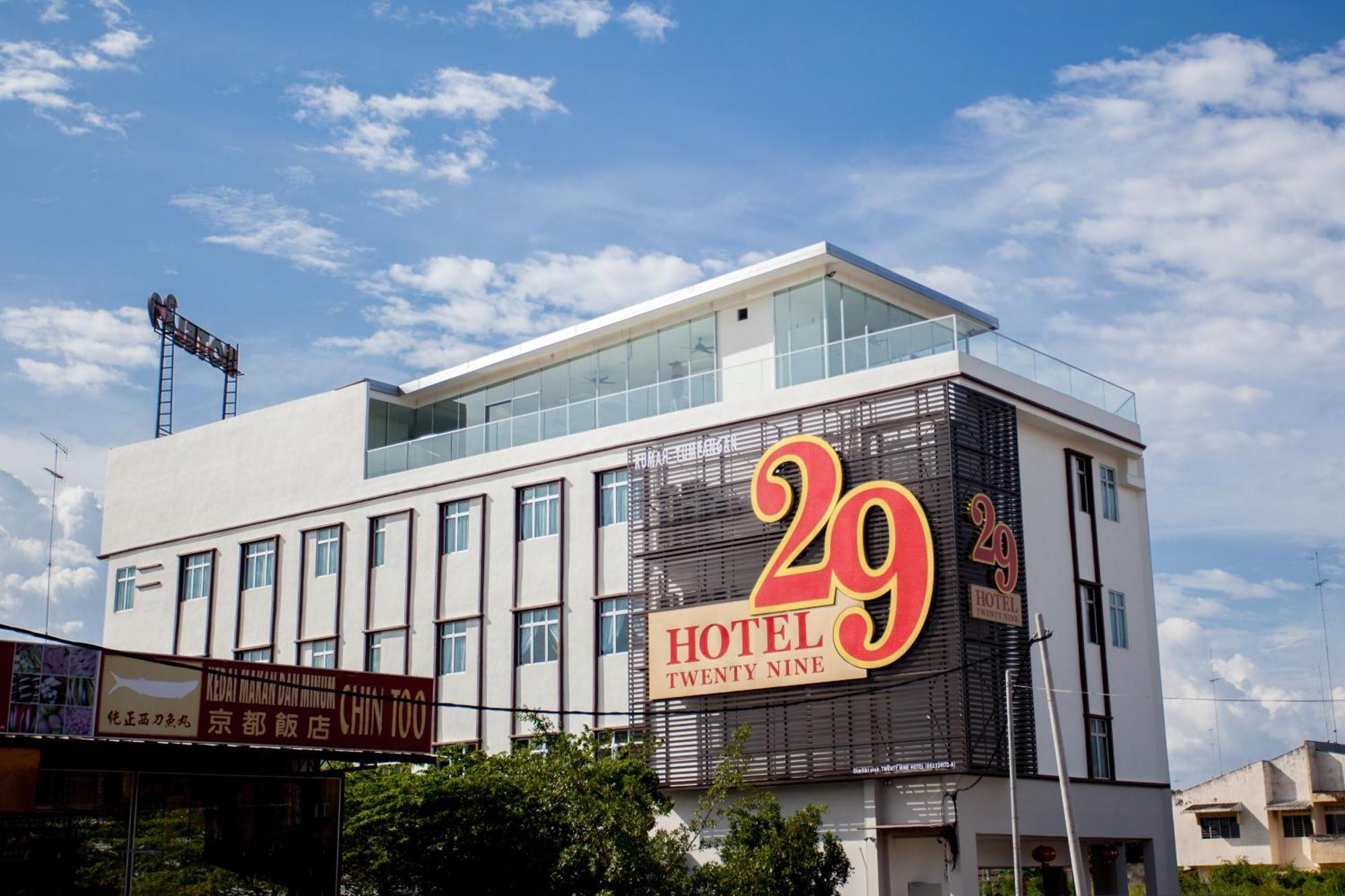 Twenty Nine Hotel Yong Peng Buitenkant foto